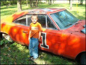 Picture of Alec and General Lee